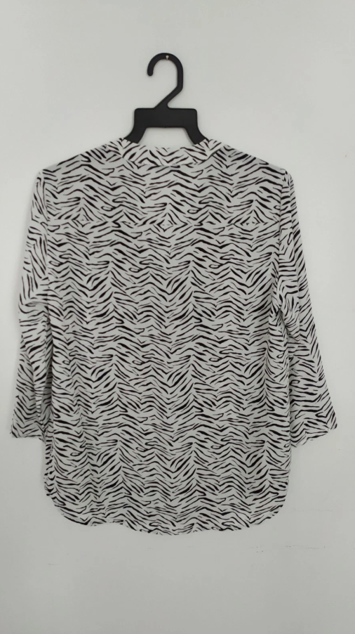Beautiful vintage zebra print blouse. Renuar. Size 36-M. Very good condition