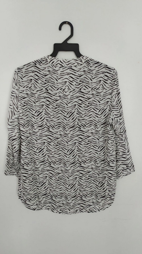 Beautiful vintage zebra print blouse. Renuar. Size 36-M. Very good condition